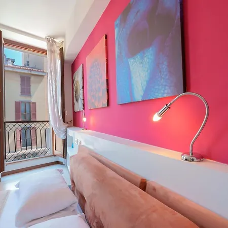 Le Sul Corso בית הארחה קליארי